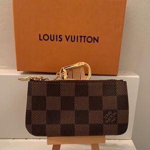 Louis Vuitton DE Key pouch.